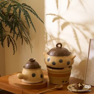 Hand-Drawn Ceramic Casserole Pot Set