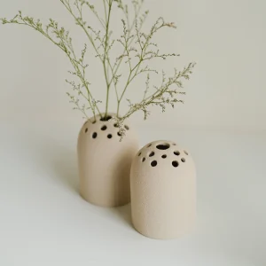 Perforated flower vase/ornament